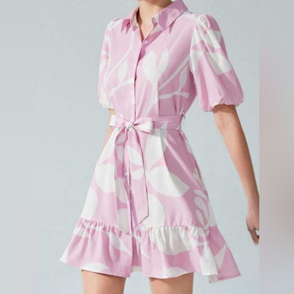 NWT WOMEN'S PINK & WHITE FLORAL DRESS- SMALL - Picture 1 of 4